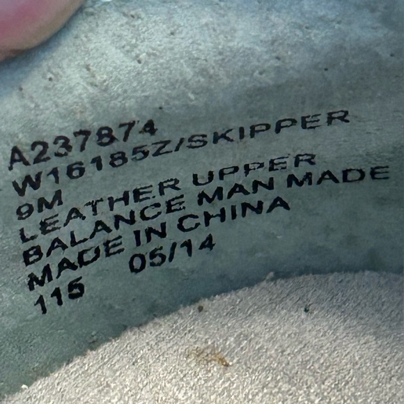 White Mountain Skipper Tan Suede Penny Loafers Size 9 - Picture 4 of 7